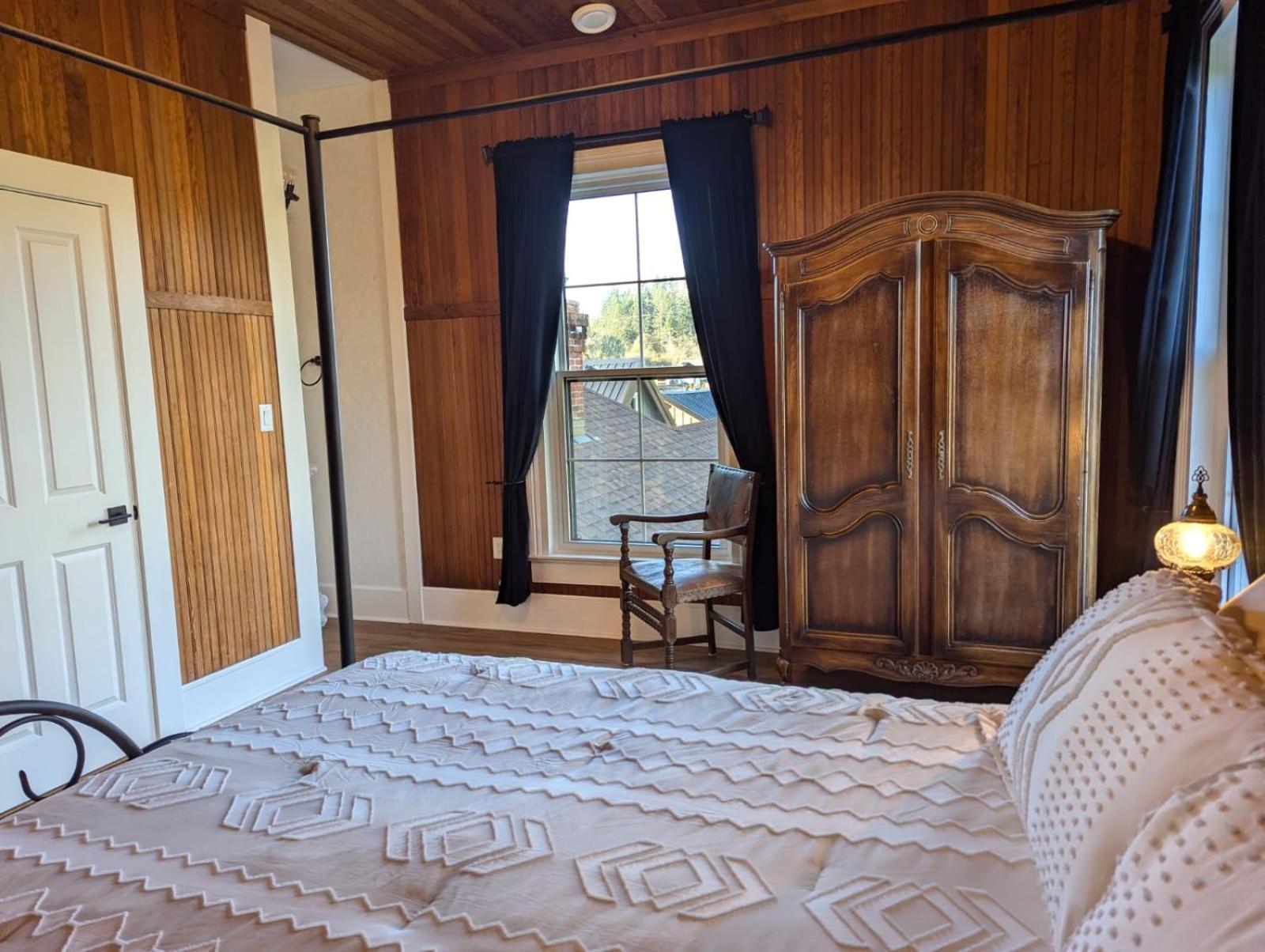 Woodside Farm Country Inn Sooke Zewnętrze zdjęcie