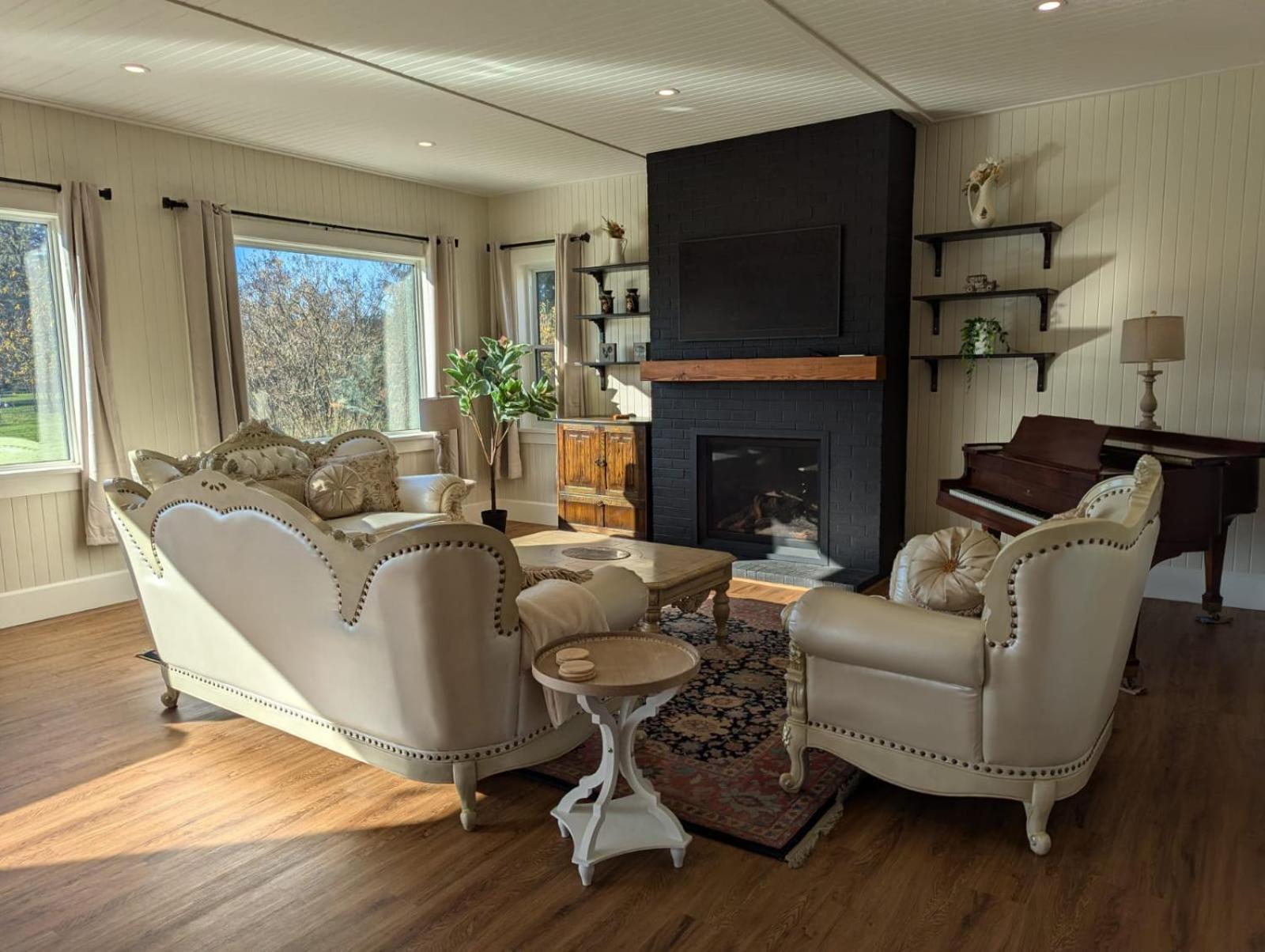 Woodside Farm Country Inn Sooke Zewnętrze zdjęcie
