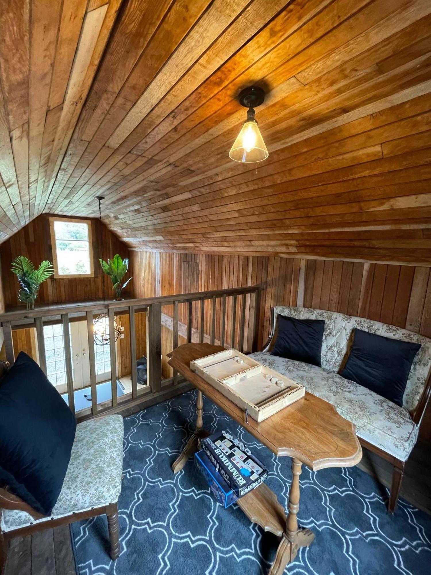 Woodside Farm Country Inn Sooke Zewnętrze zdjęcie